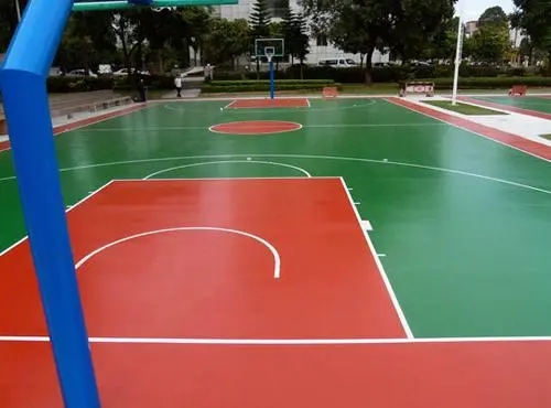 漯河球场地面翻新,裂缝修重要性